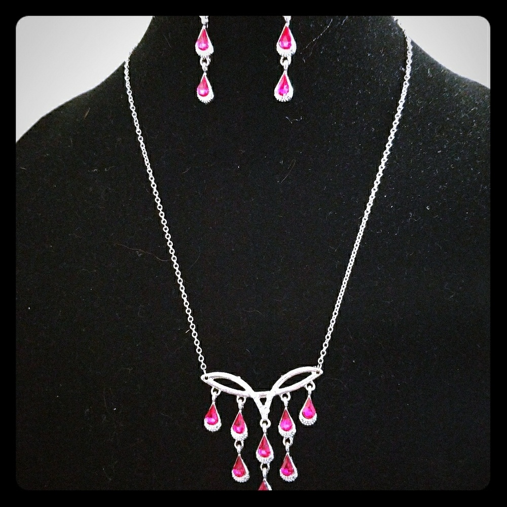 Necklace and Earrings Set